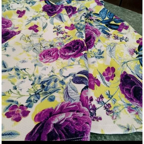Torrid Plus Size 3 3x Yellow Purple Floral Textured Flowy Circle Skirt Pockets! - Picture 2 of 10